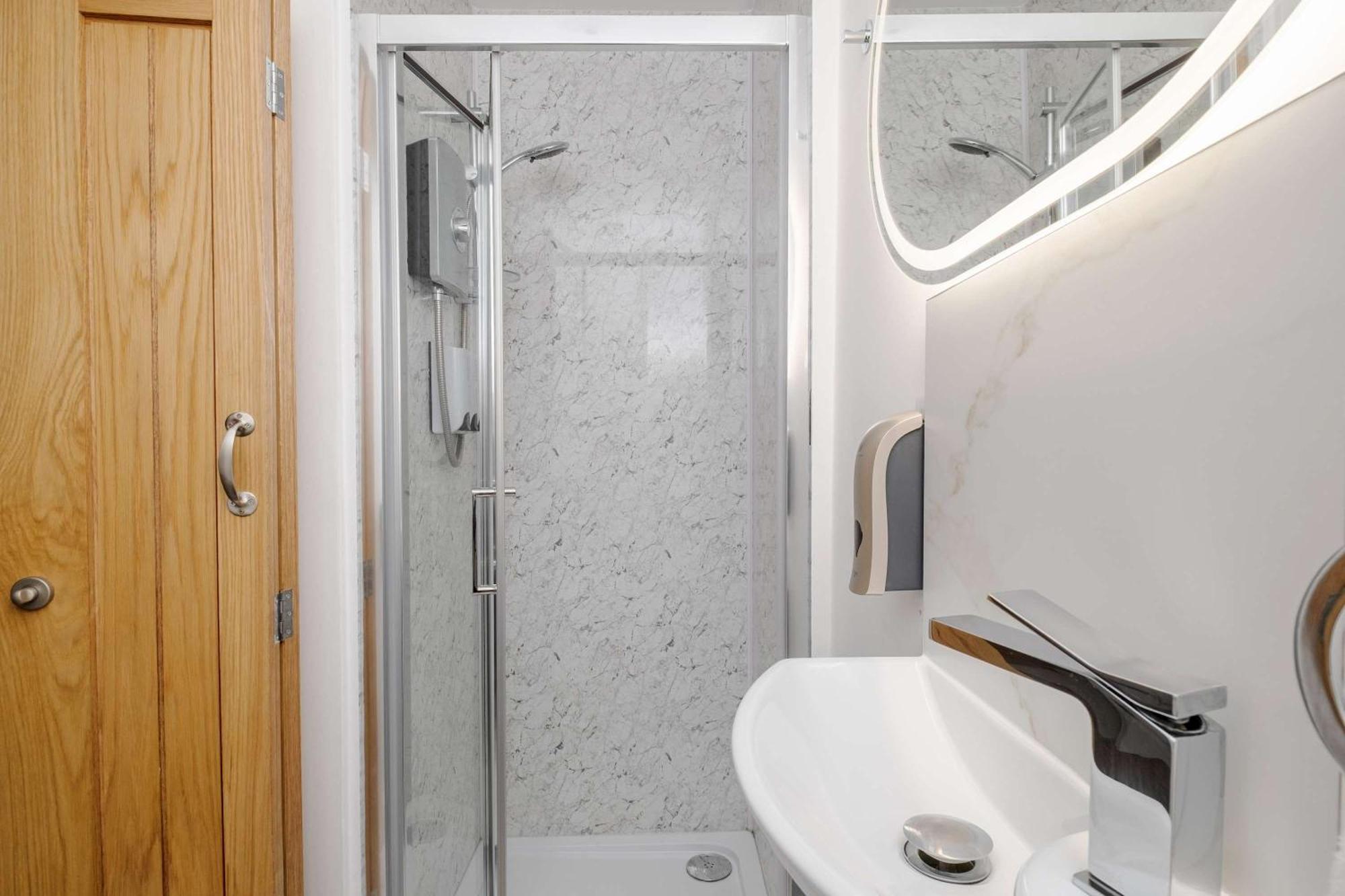 Luxury 3 Bedroom Apartment In Marylebone London Exterior photo